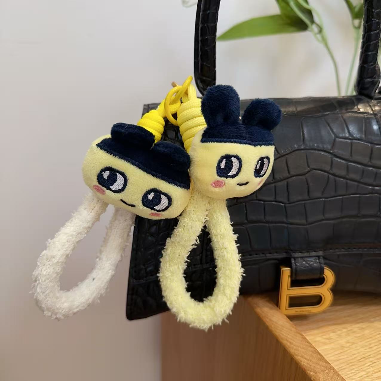 Japan Tamagotchi Electronic Pe - Bandai Model Tamagotchi 评论和价格